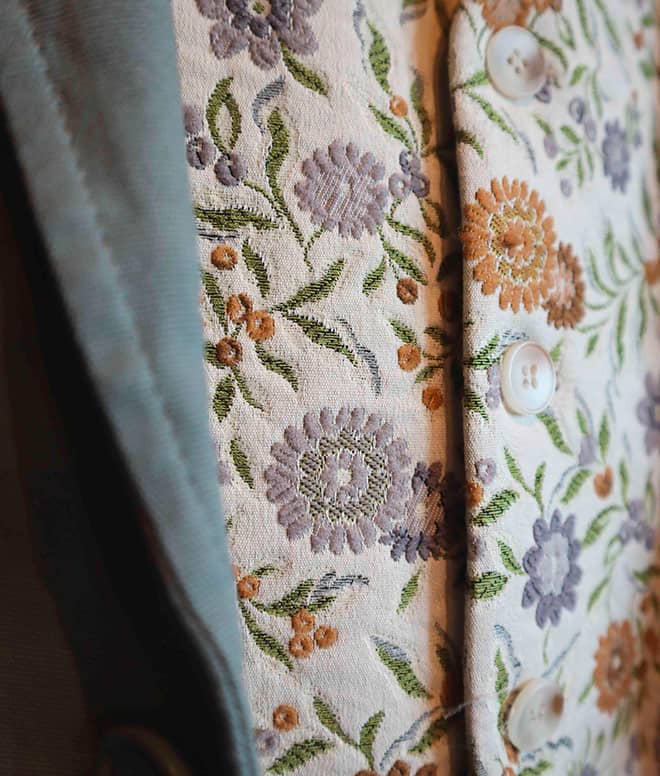 Embroidered-Waistcoat-Gold.jpg