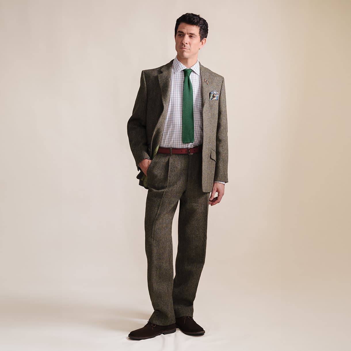 Bracken-Harris-Tweed-Suit-5.jpg